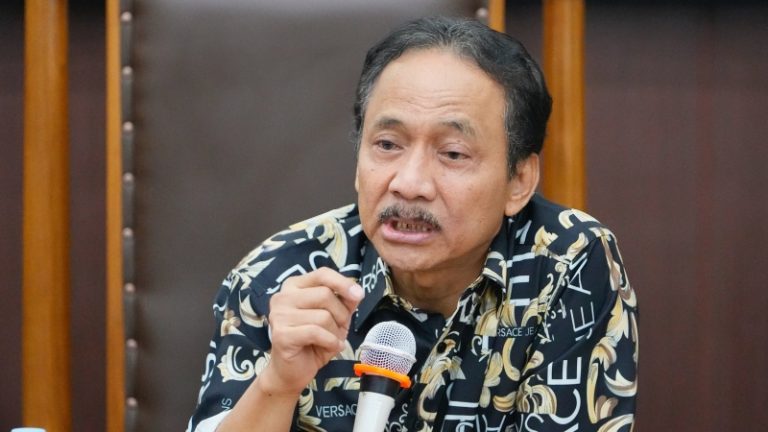 Kampus Didorong Untuk Konsisten Kritisi MK