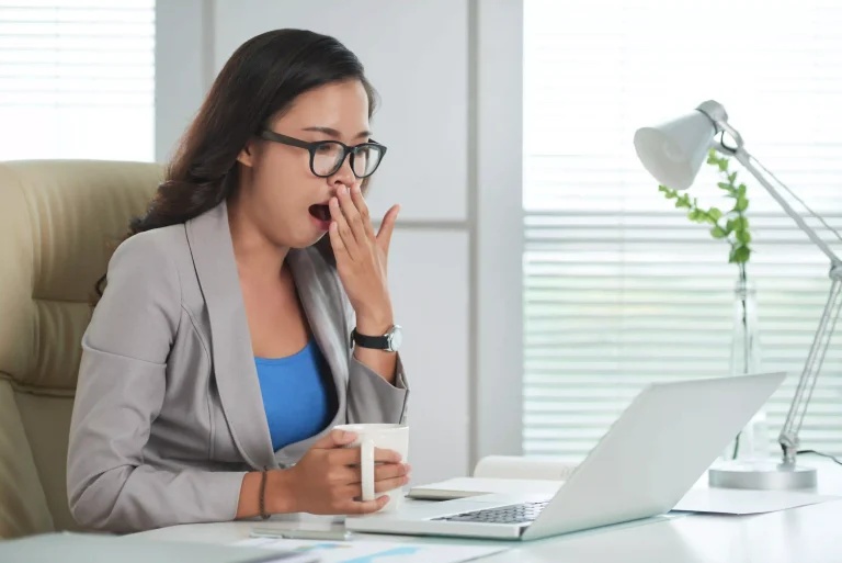 Tips Menghilangkan Ngantuk Saat Kerja, Coba Terapkan! Menghilangkan Ngantuk Saat Kerja