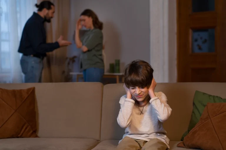 Ciri-ciri Toxic Parenting