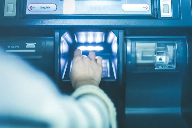 Tutorial Tarik Uang di ATM Tanpa Kartu Tarik uang tanpa kartu