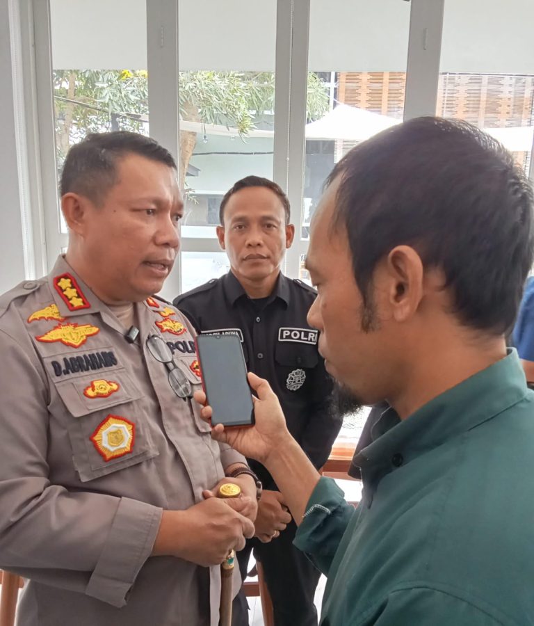 Kapolresta Palu Akan Bentuk Forum Komunikasi Polisi Masyarakat, Ini Tugas dan Fungsinya Kapolres Palu, Kombes Pol. Deny Abrahams, SH SIK MH. (FOTO: ISTIMEWA)
