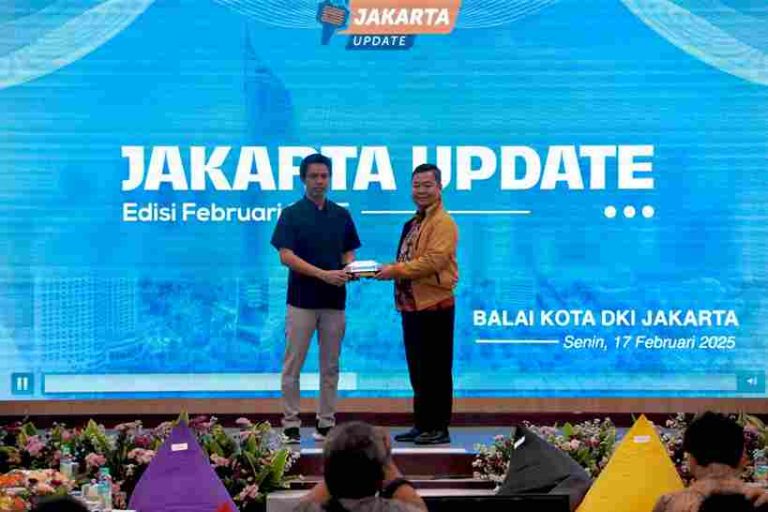 Pj Teguh Raih Sejumlah Penghargaan atas Keterbukaan dan Komunikasi Publik