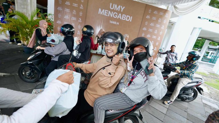 UMY Bagikan 5.000 Takjil Gratis untuk Mahasiswa Setiap Hari