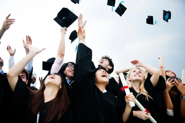 Ingin SPP Kuliah Gratis? Ini Strategi Kerja Remote di Universitas Mahakarya Asia beasiswa UNMAHA
