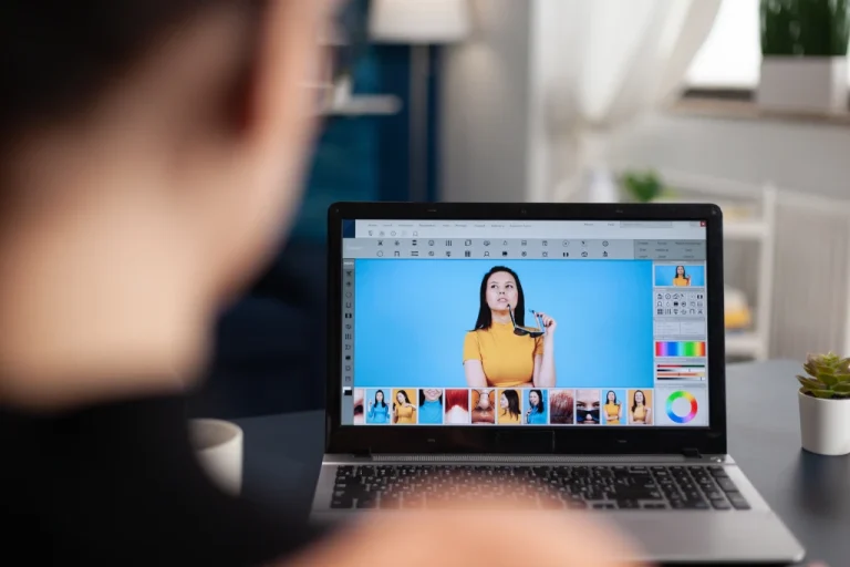 Cara Menggabungkan Layer di Photoshop, Fungsi dan Penggunaannya Menggabungkan Layer di Photoshop