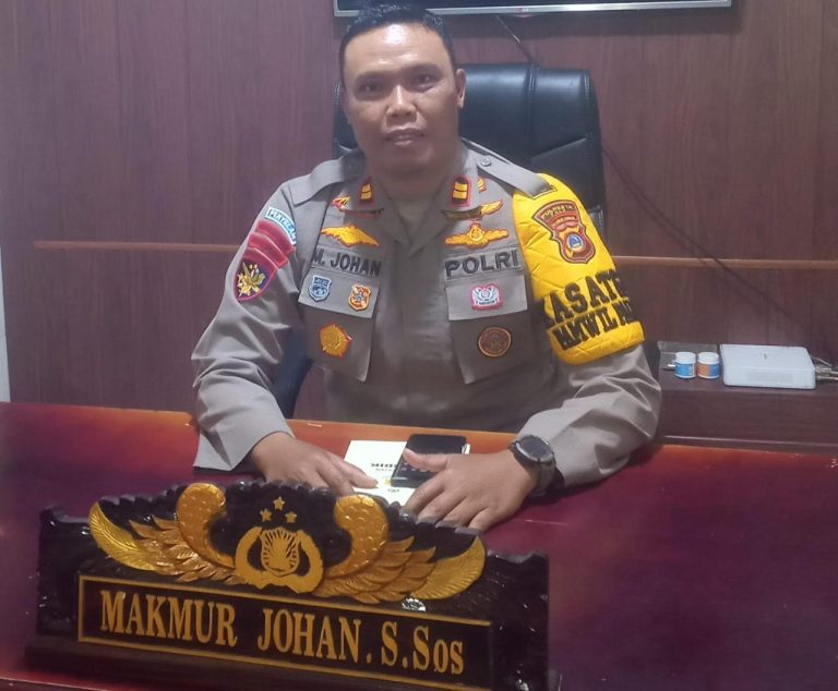 Tawuran Geng Motor, Satu Pelajar Kena Busur Kapolsek Palu Barat, Iptu Makmur Johan (FOTO : ISTIMEWA)