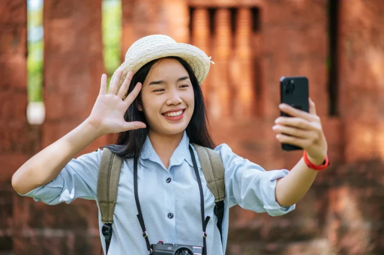 Peran Influencer dalam Promosi Hotel