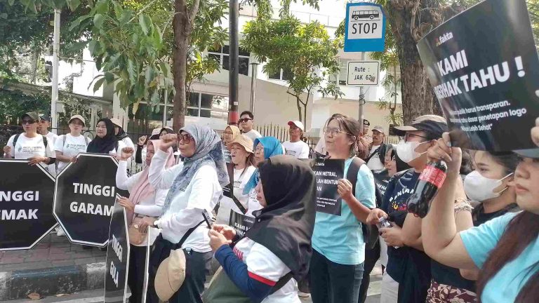 FAKTA Indonesia Desak BPOM Jawab Permintaan Informasi Publik soal Label “Pilihan Lebih Sehat”