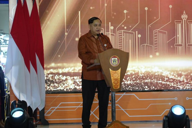Gubernur Pramono Beri Apresiasi Pemenang Lomba Digitalisasi Pasar 2025