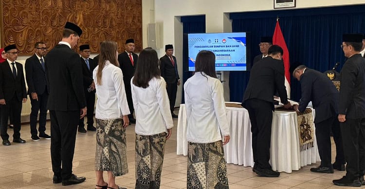 Resmi Empat Diaspora Ambil Sumpah Sebagai WNI, Perkuat Timnas Indonesia