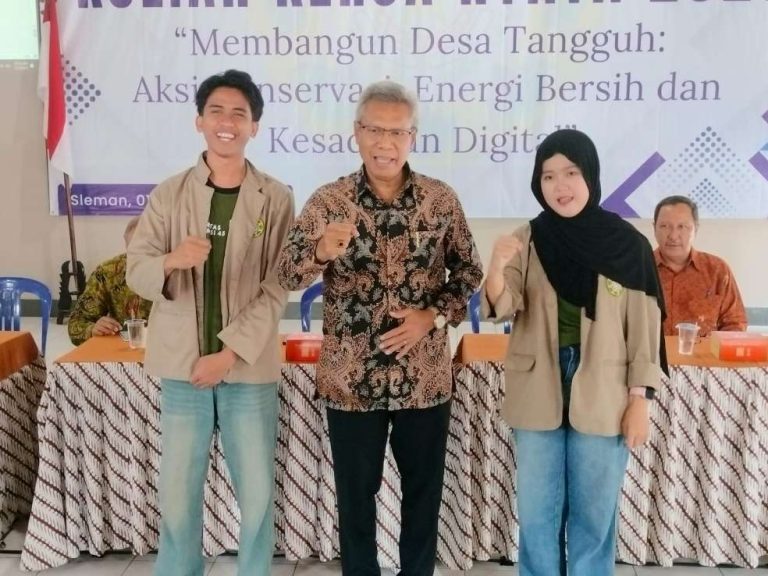 UP45 Resmi Tarik Mahasiswa KKN di Tegaltirto