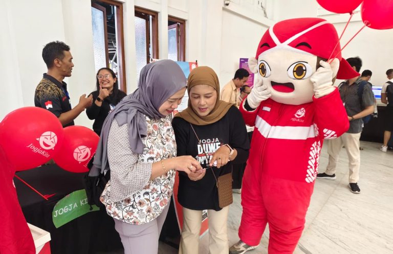 Jogjakita Ikut Semarakan HUT KAI ke 80 di Stasiun Tugu Yogyakarta