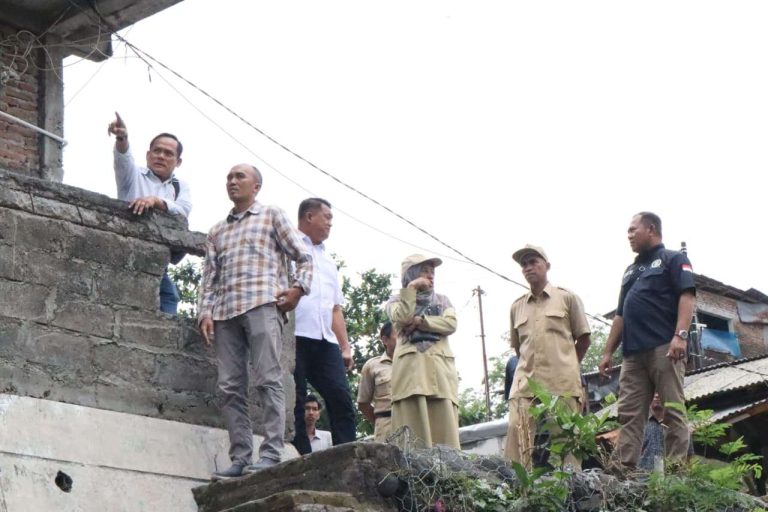 Komisi C Awasi Spesifikasi Konstruksi Talud Kali Code