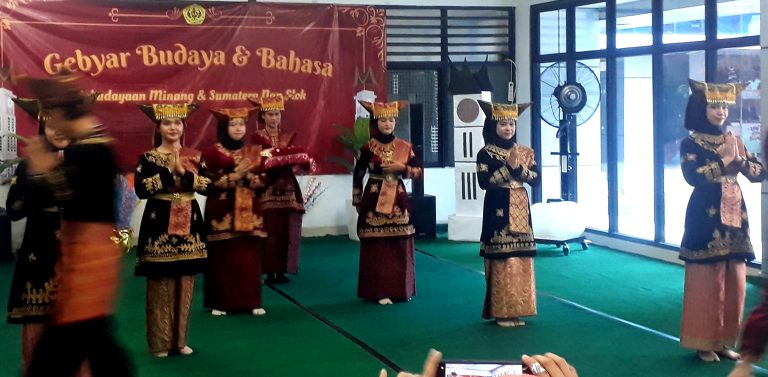 Gebyar Budaya Dan Bahasa, Kebudayaan Minang Dan Sumatra Nan Elok