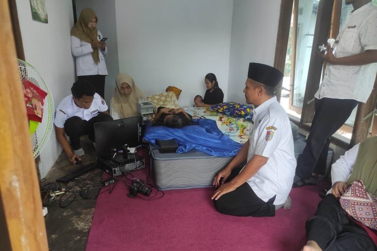 Layanan KTP-el Jemput Bola di Seluruh Kecamatan Jember