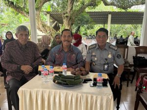 Dirjen imigrasi, Mayjen TNI Purn Pranowo Bersama Muhammad Akmal Kepala Imigrasi TPI Kelas I Palu