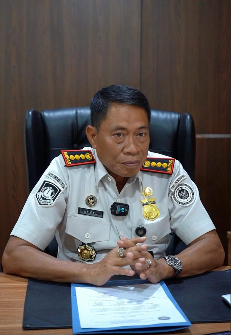 Kepala Imigrasi TPI Kelas I Palu, Muhammad Akmal (Foto : Hms Imigrasi)