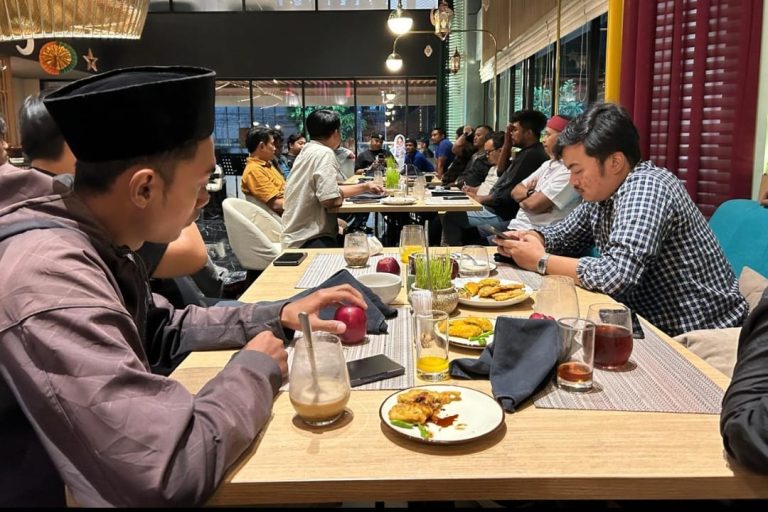 Bukber dan Dialog Suporter DIY: Mencari Titik Temu Demi Sepak Bola yang Aman dan Menyenangkan