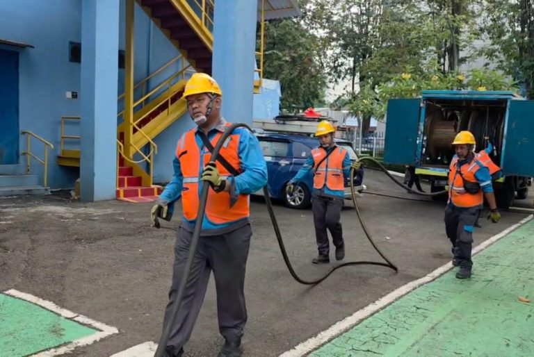 PLN Pastikan Pasokan Listrik Tetap Lancar Saat Pemeliharaan Gardu Listrik PAM Jaya