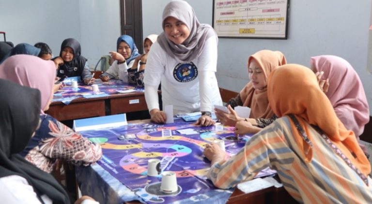 “OREO Berbagi Seru” Perkuat Kolaborasi Guru, Orang Tua dan Komunitas demi Pembelajaran Menyenangkan di Purworejo Ajang "OREO Berbagi Seru" di Purworejo - (foto: ist)